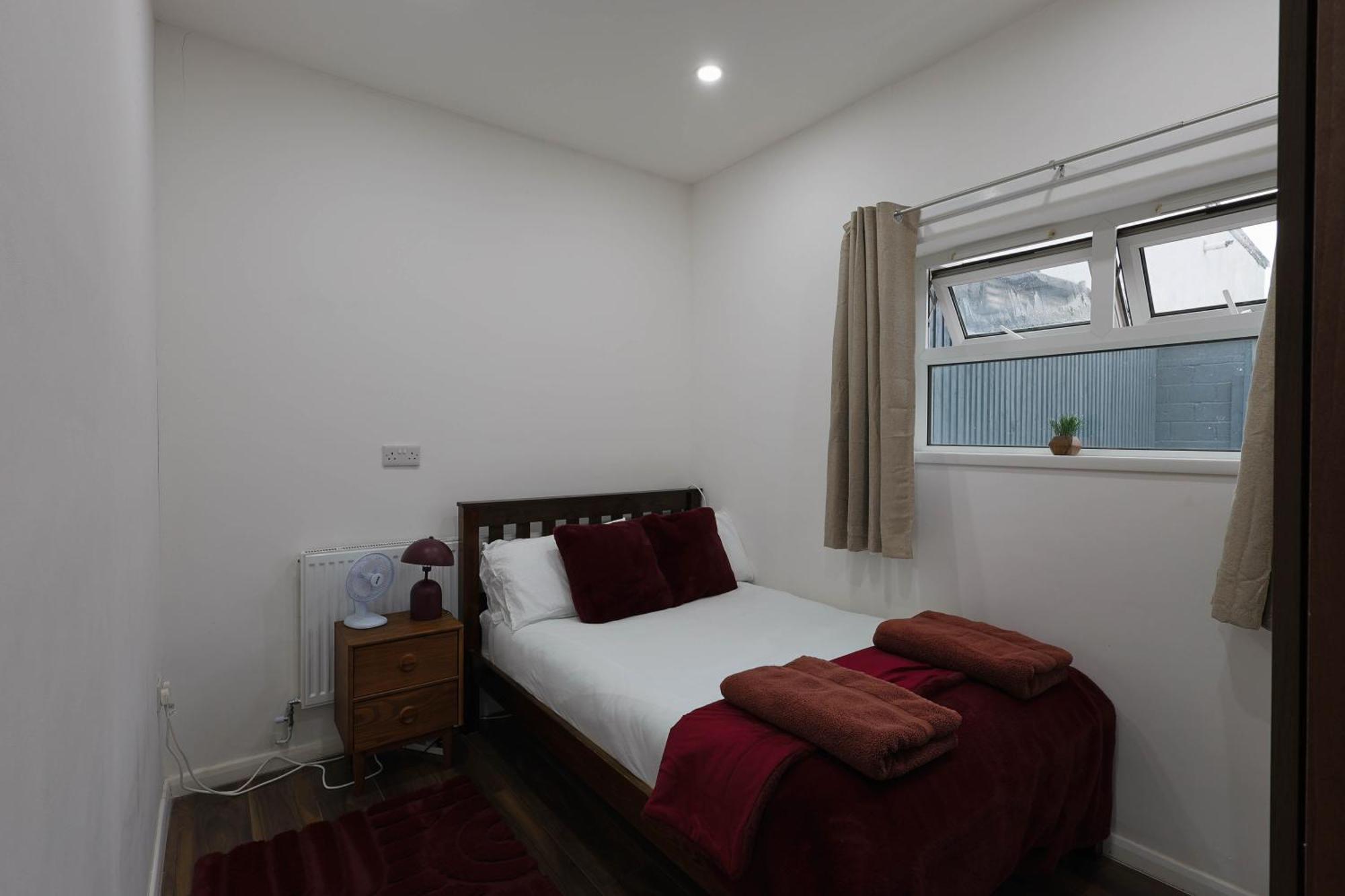 Stylish Apartment In City Centre - Walk Everywhere Кардиф Екстериор снимка